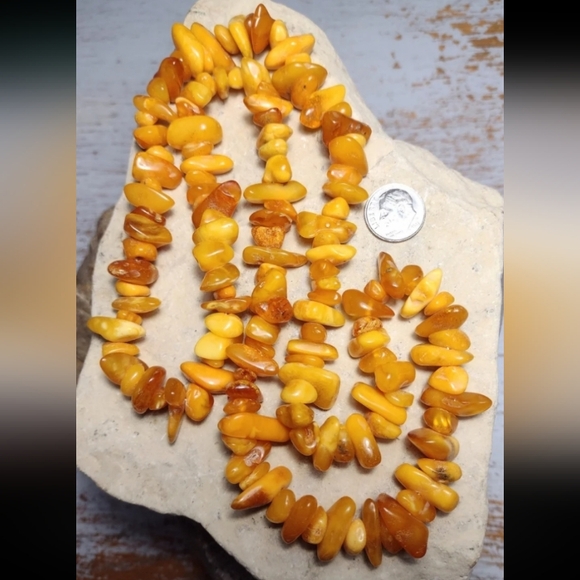 Old Genuine Amber Beads Necklace 57g  26" - Picture 2 of 11
